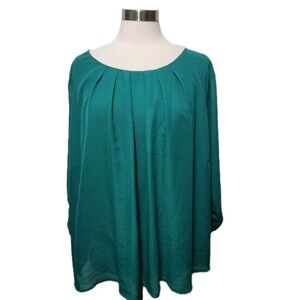 Ryan Wylde Green Top  Womans 4X Pleated Neck Pullover 3/4 Sleeve Lined Blouse